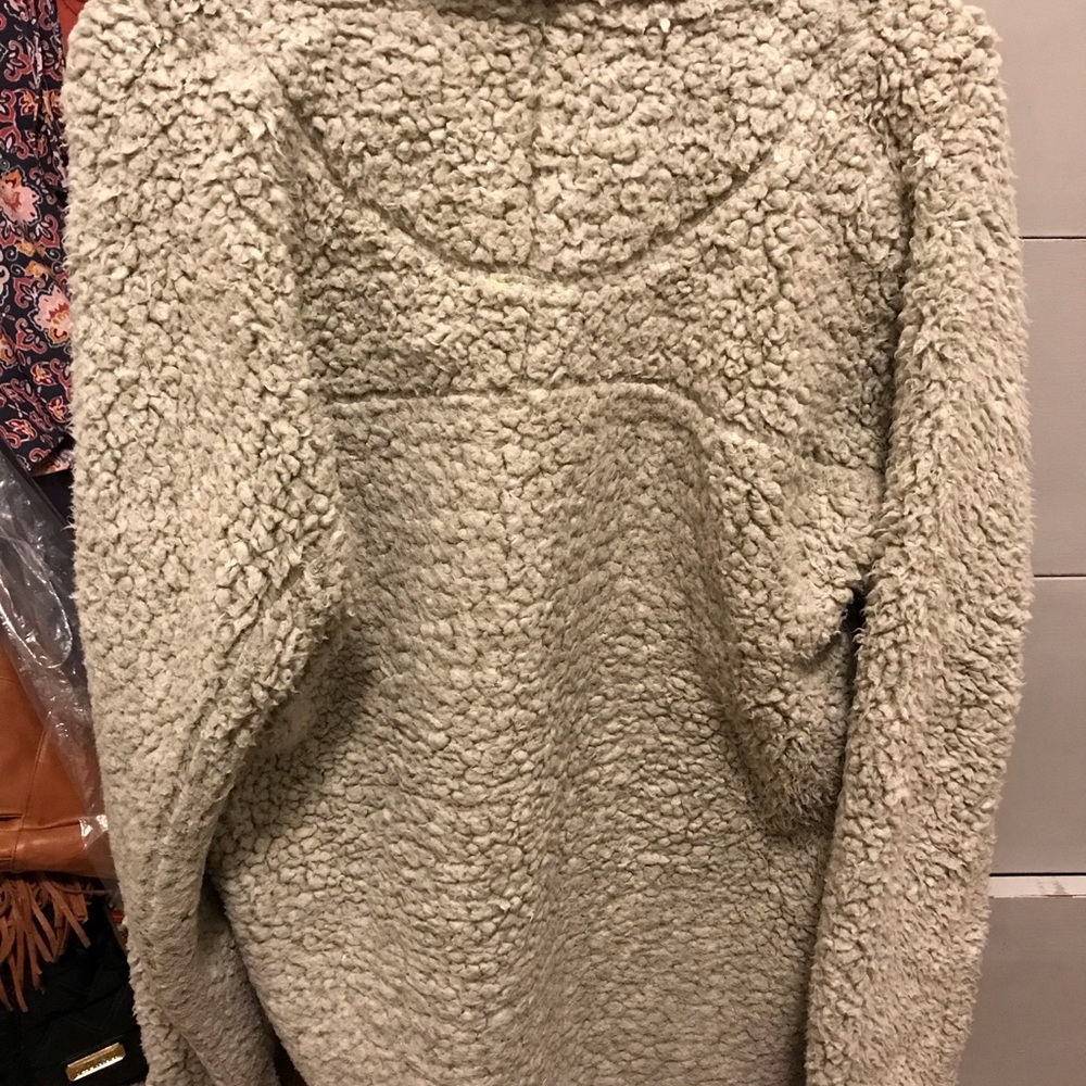 True Grit Sherpa Pullover Putty S